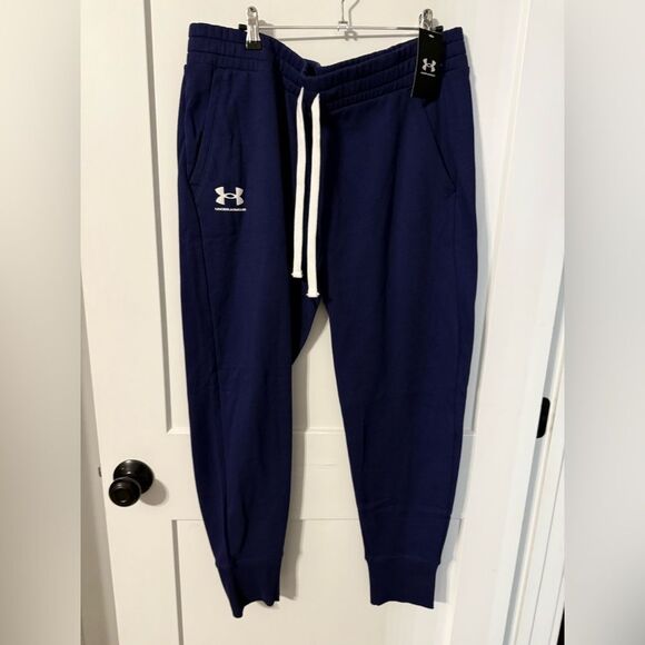 UNDER ARMOUR BRAND WOMENS NEW JOGGING PANTS - Picture 1 of 4